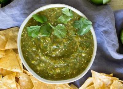 طرز تهیه سس سالسا هالوپینو برای عاشقان طعم تند طرز تهیه سس سالسا هالوپینو برای عاشقان طعم تند